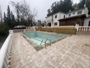 61d2c237-1a59-43f1-858b-bd8efb121474