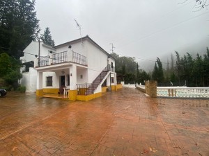 cc7a293b-ca84-49e4-8cb7-a7628f4fb5aa