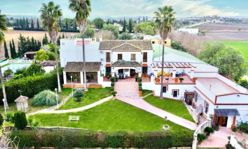 PHOTO-2025-10-20-10-23-39